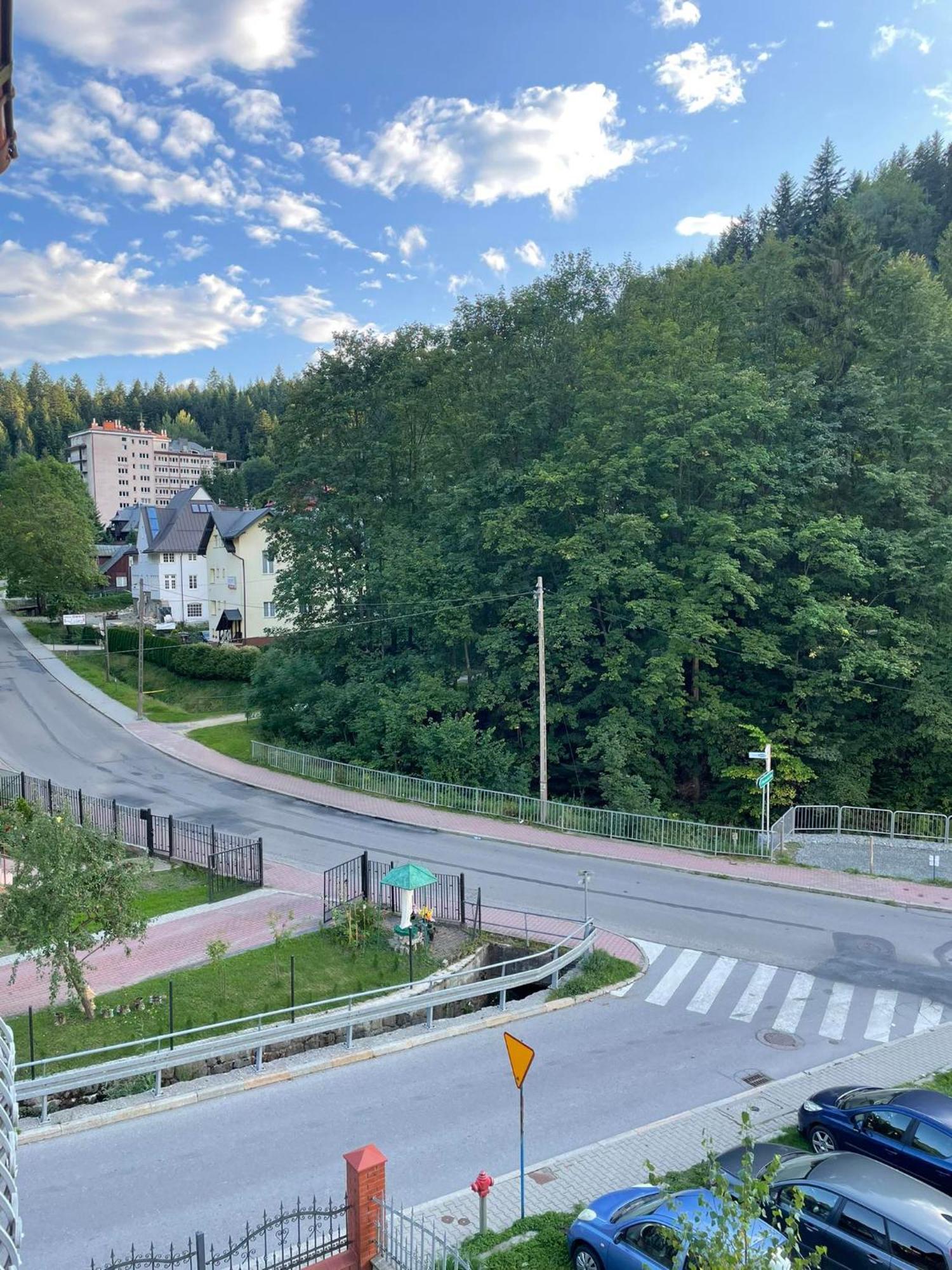 Pensjonat Szach Krynica Zdroj Buitenkant foto