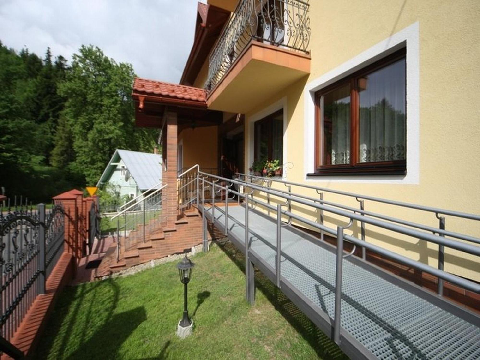 Pensjonat Szach Krynica Zdroj Buitenkant foto
