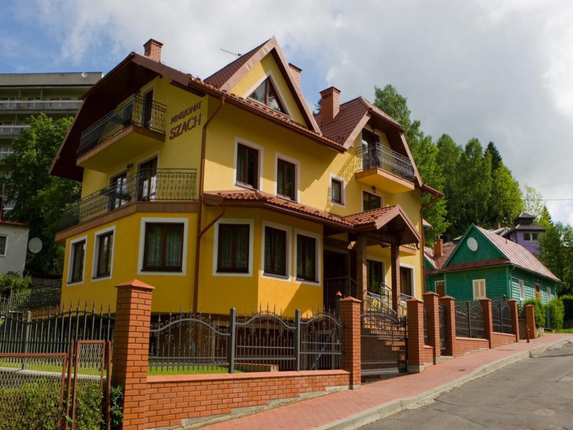 Pensjonat Szach Krynica Zdroj Buitenkant foto