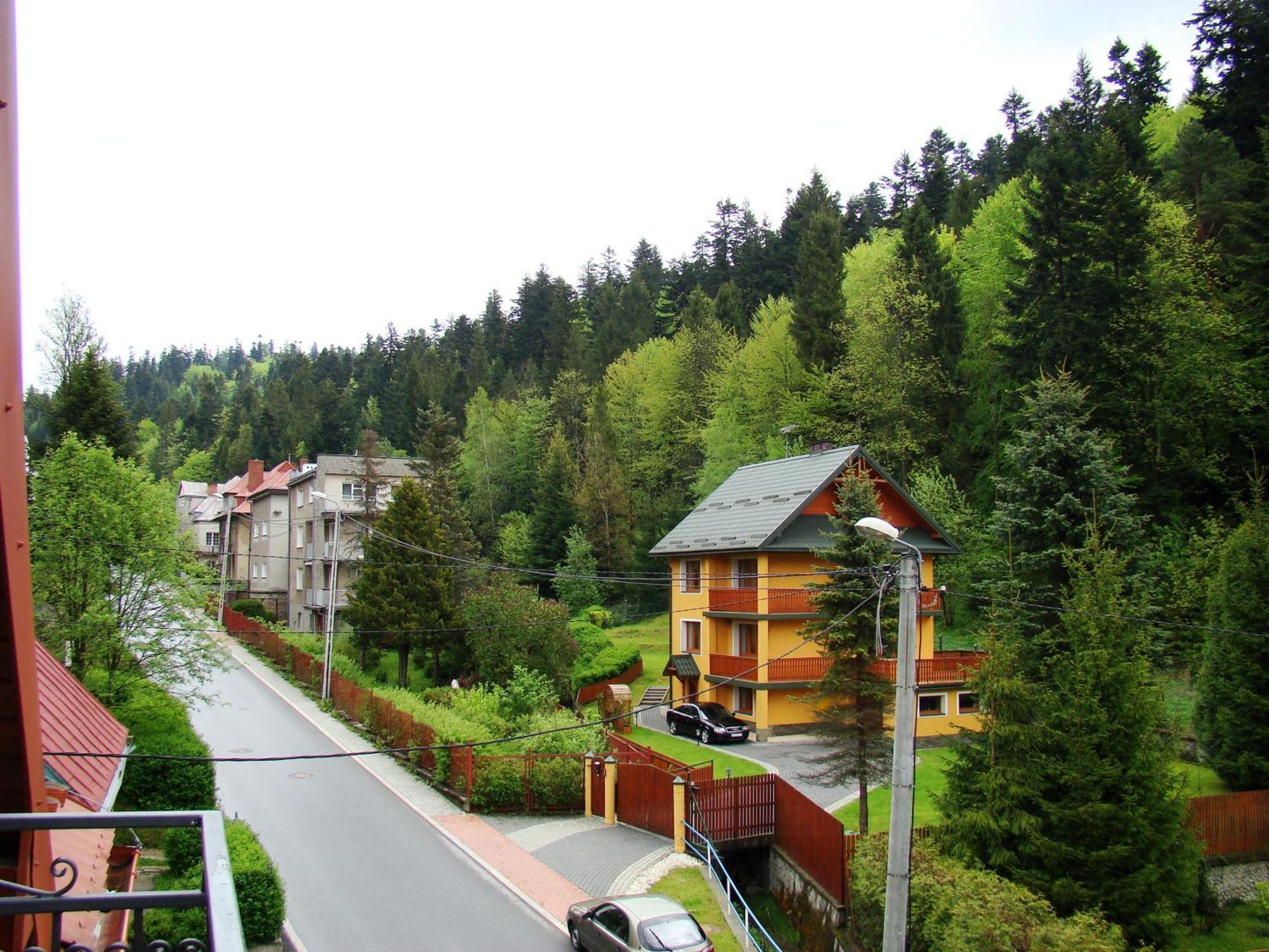 Pensjonat Szach Krynica Zdroj Kamer foto